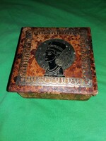 Very nice leather-covered Egyptian Nofretite portrait decorated gift box 14 x 14 x 5 as shown in the pictures