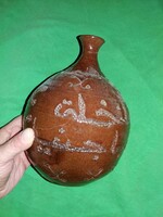 Antik Egyiptom népi mázas vésett jelzett kerámia dísz hasas ivókorsó 22 x 19 cm a képek szerint