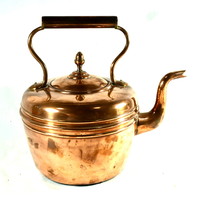 Large and full-bodied red copper teapot!