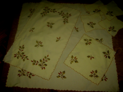 Embroidered acorn set tablecloth 7 pieces