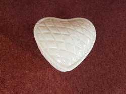 For Christmas! Heart-shaped porcelain bonbonnier