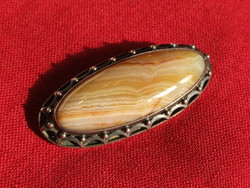 Silver badge with agate (190119)