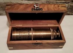 Brass marine binoculars, in a wooden box