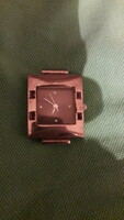 Avon working quartz wristwatch in good condition without strap as shown in the pictures