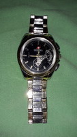 Geneva Swiss working quartz watch in good condition with metal strap as shown in the pictures