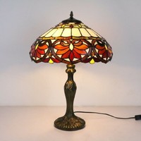 Tiffany lamp (68993)