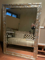 Modern tükör