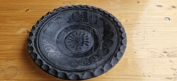 Karcagi népi kerámia fekete tányér