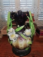Antique majolica vase in the shape of a rare cactus needs some restoration, restored as shown in the pictures