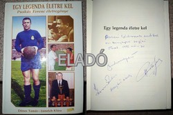 Aranycsapat Puskás könyv dedikálva Puskás, Hidegkuti, Grosics, Buzánszky által.  labda foci mérkőzés