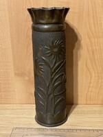 1. világháborús hüvely váza - virág ábrázolással