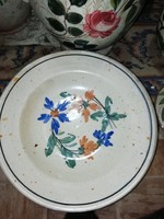 177 of the folk plate collection are in the condition shown in the pictures