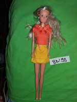 Eredeti SIMBA Steffi Love szép szöszke Barbie baba vidám nyári ruciban a képek szerint BN 93