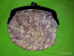 Antik jó állapotú bakelitpatentes virágmintás bársony belül selyem nesszeszeres táska képek szerint