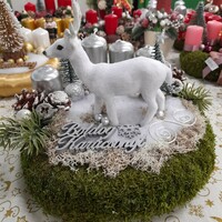 Advent wreath with white deer in silvery colors