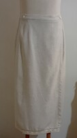 Linen pleated skirt