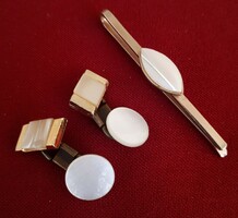Pearl decorated tie pins and cufflinks