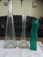 3 glass fiber vases