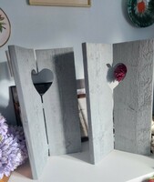 Rustic, thick, solid wood screen with heart decoration, 60 cm high, price per piece