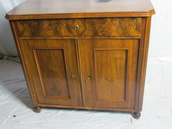 Antique bieder chest of drawers