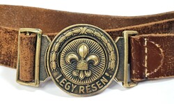 Be alert! / Antique scout belt