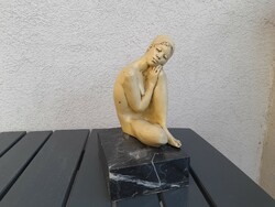 1,-Ft Meseszép női akt szobor márvány talpazaton