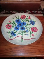 Rare Raven House wall plate in the condition shown in the pictures