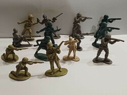 Old plastic soldiers 14 pcs