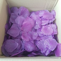 Pack of 300 silk flower petals, rose petals, petals in purple color