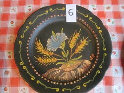 Hand-painted wall plate! 6.