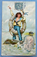 Antik dombornyomott Újévi üdvözlő képeslap -matróz kisfiú, virág mentőőv, bója, tenger
