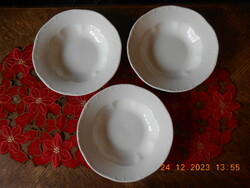 Zsolnay fehér barokk mély tányér
