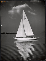 Larger size, photo art work by István Szendrő. Sailing on the Balaton, 1930s.