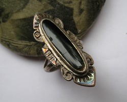 Antik ezüst gyűrű, hosszúkás, fekete köves goth gyűrű