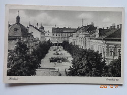 Old postcard: Miskolc, Erzsébet Square (1941)