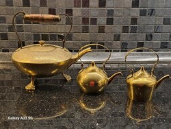 Vintage angol lakberendezési réz dísztárgyak oroszlánkörmös teáskanna ónozott belsővel teepot lot