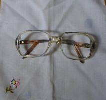 Retro glasses frame 1. (Glasses, frame; eddy)