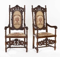 Pair of Neo-Renaissance (historical) carved throne chairs,