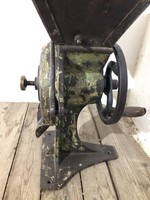 Grinder, cast iron grinder, old grinder