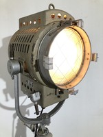 Tripod, film reflector, film lamp, reflector