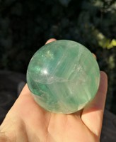 Nagy zöld fluorit gömb, ásvány