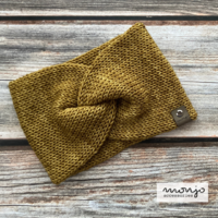'Vintage' knitted headband in mustard color