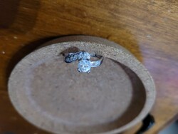 Szép cirkónia köves ezüst gyűrű