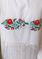 Casual silk scarf with hand embroidery and crochet