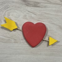 Heart-shaped fridge magnet