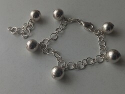 Women's silver berry pendant silver bracelet