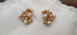 Vintage christian dior gold-plated clip, pearl earrings and bijoux decorated with crystal stones