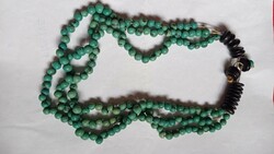 Women's jewelry, multi-row green necklace natural lotus seed ? With eyes