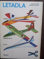 Letadla vintage Czech cut-out paper flying models 3 pcs