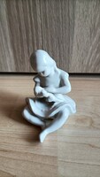 Retro Kőbányai porcelán babázó kislány